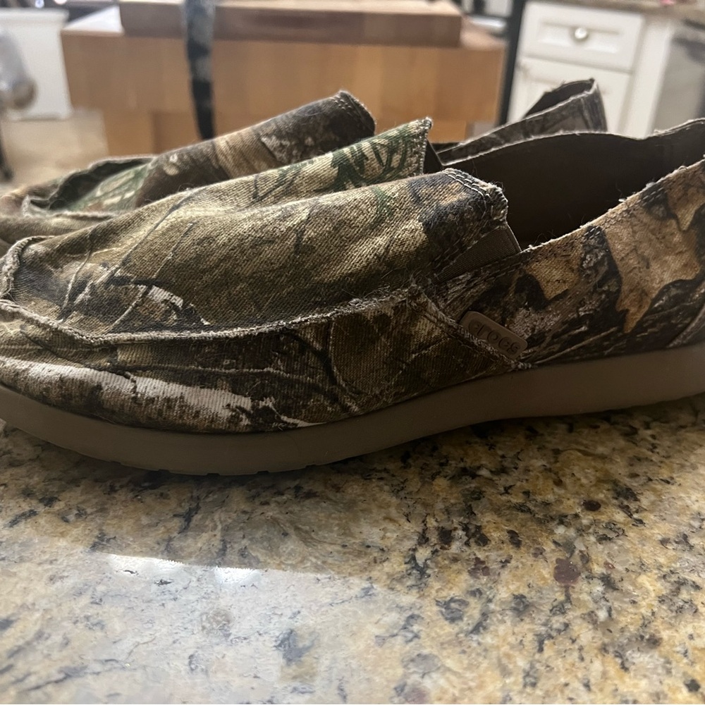 CROCS Men's Woodland Camo Slip-Ons